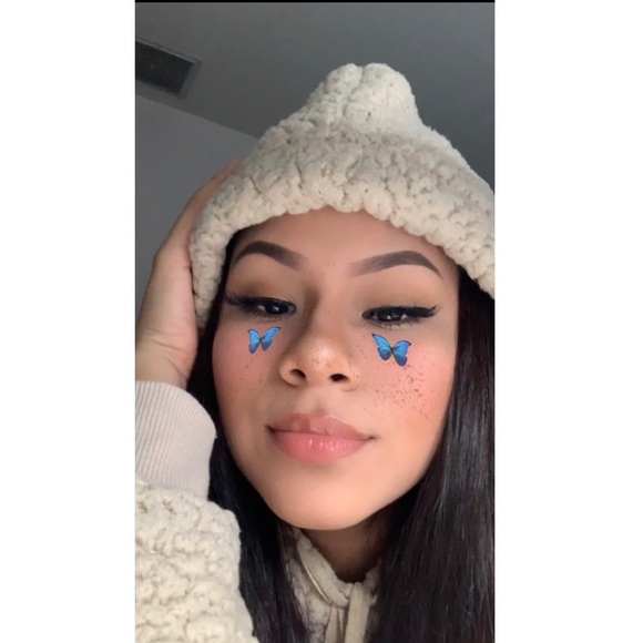 Meet your Posher, Elvia - Picture 1 of 1